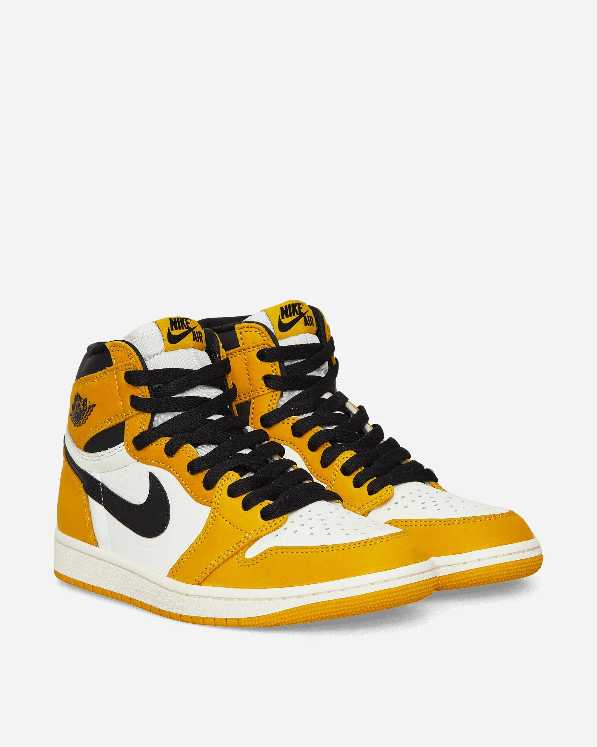 Air Jordan 1 Retro High Sneakers Yellow Ochre