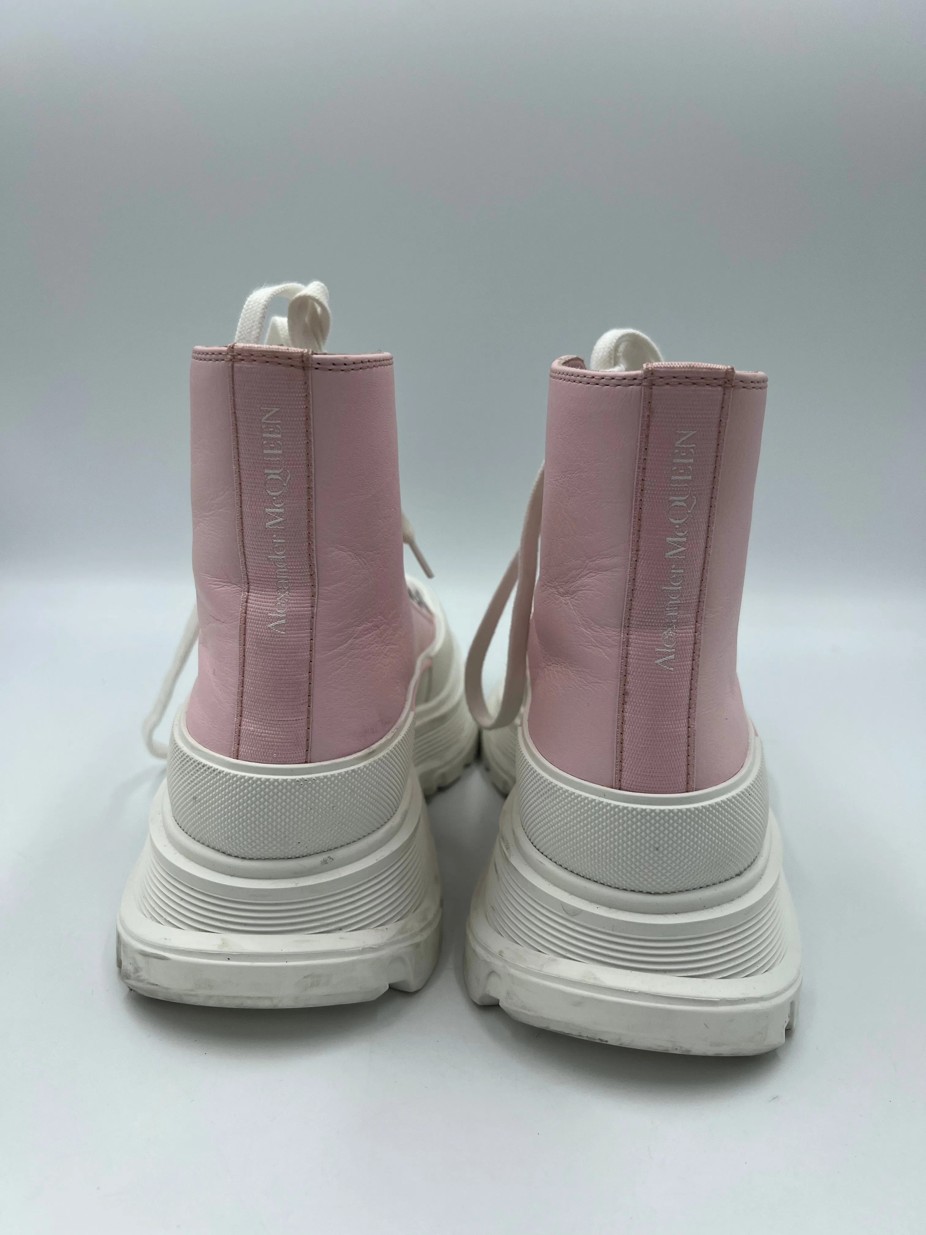 Alexander Mcqueen High-Tops In Pink, Size: 6 (36)