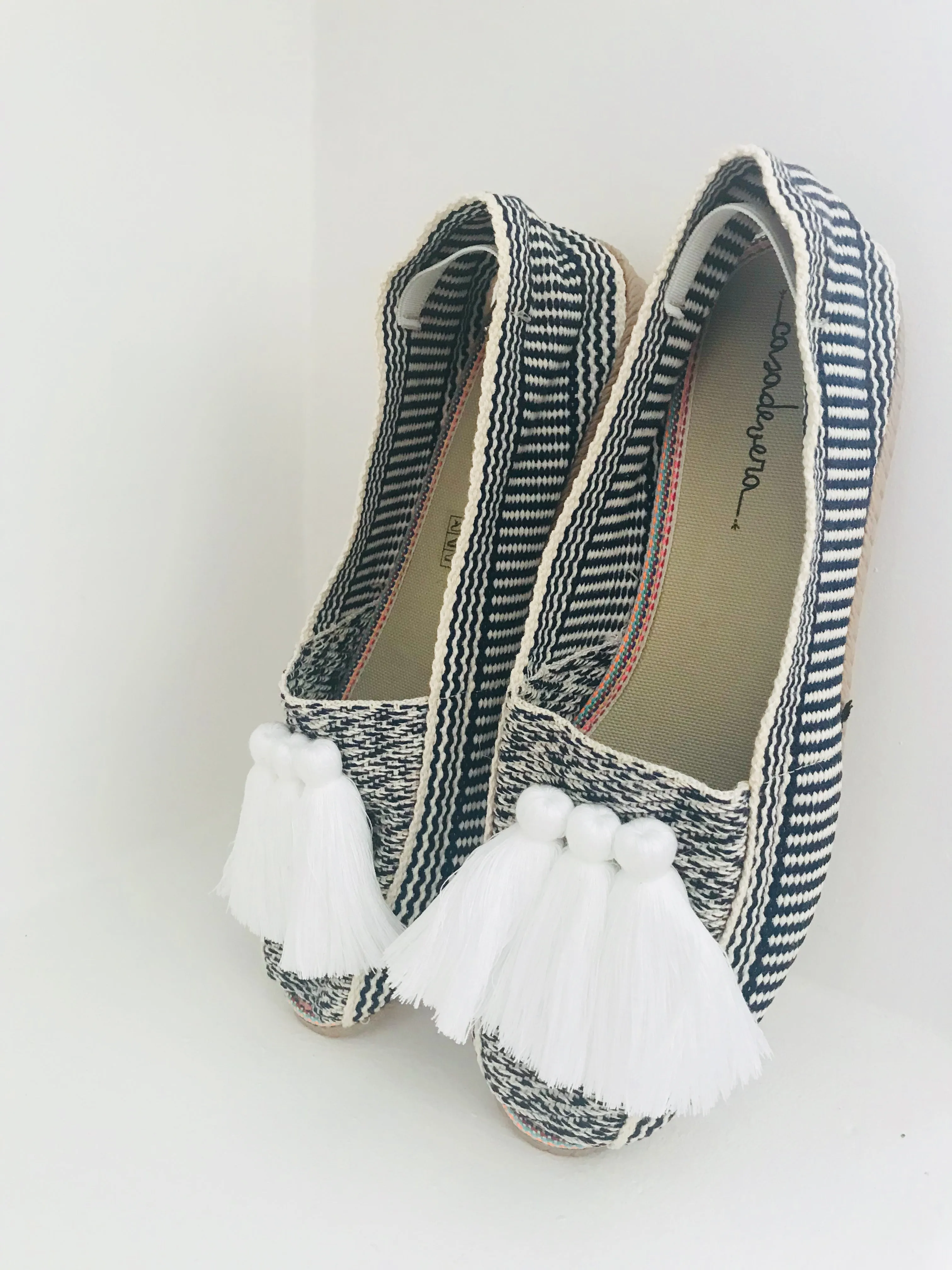 Casa de Vera Amaya Tassel Espadrillas in White