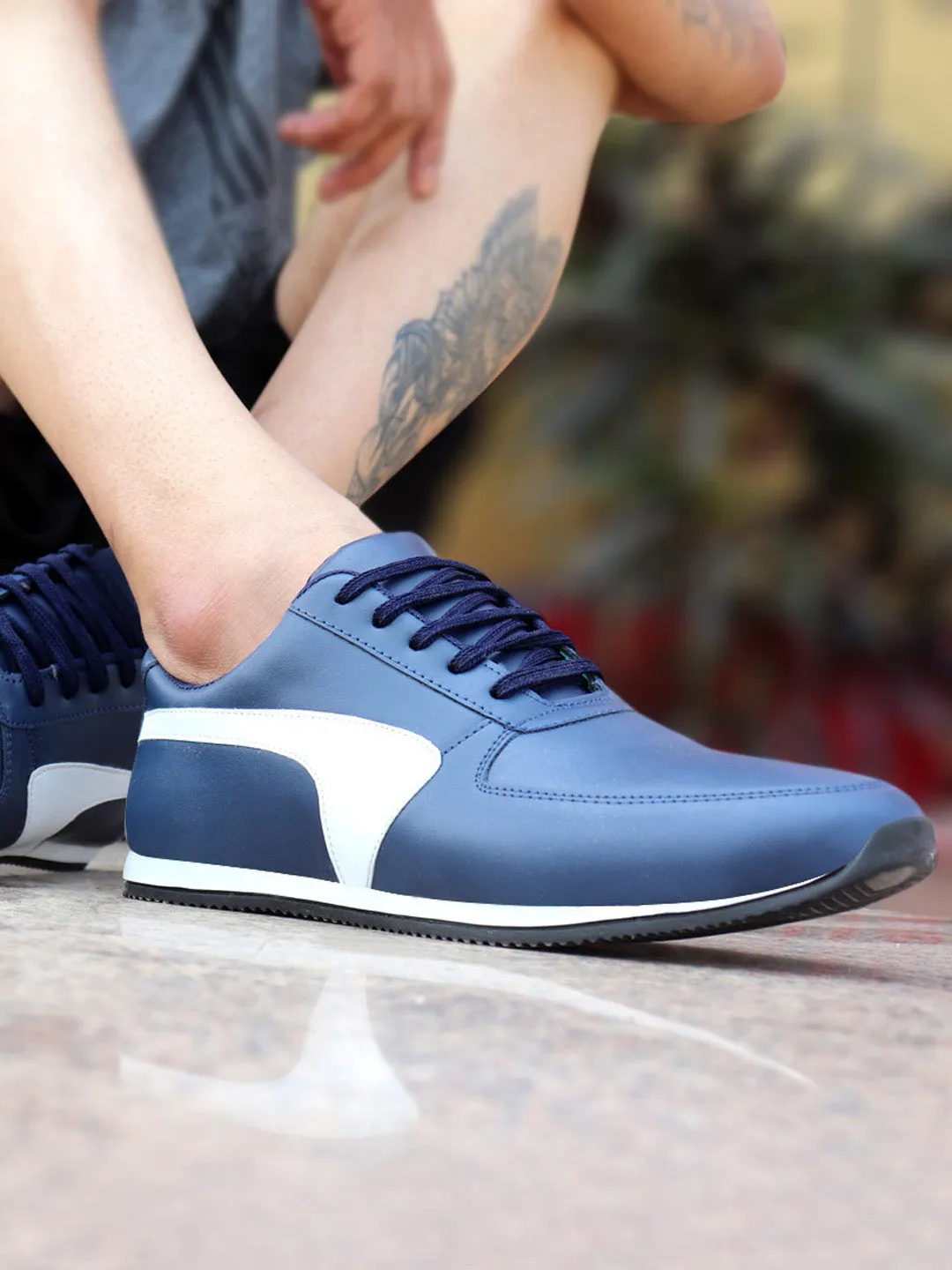 Men Blue Trendy Lace Up Sneakers