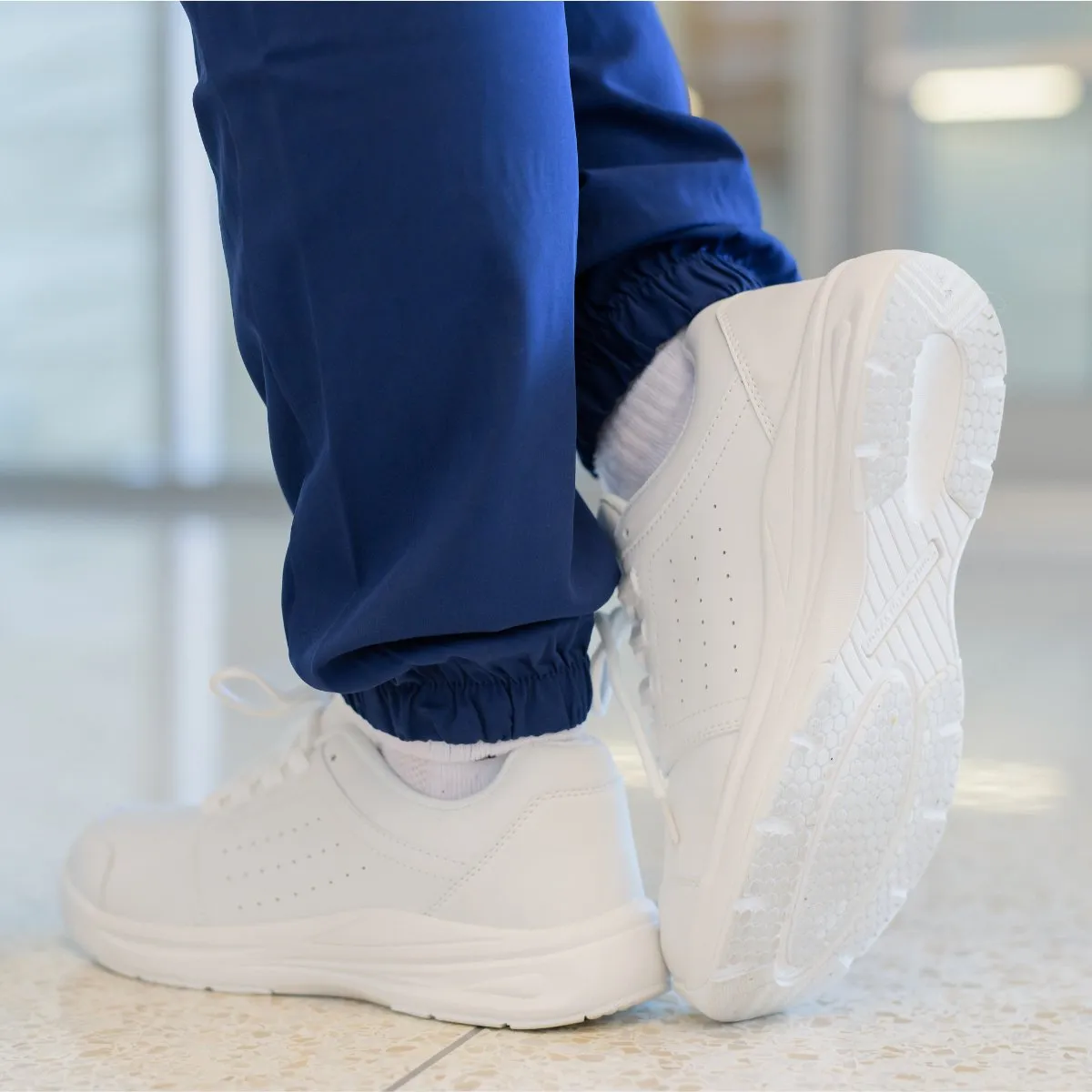 Stride Cushion Shoes - White